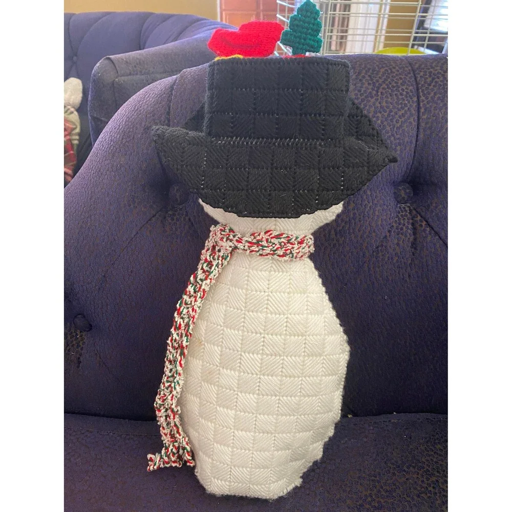Snowman with Cardinal Buddy Table Decoration